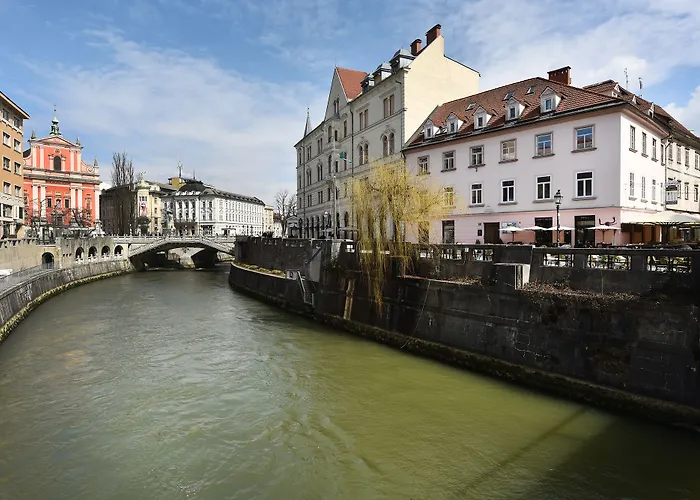 Apartment Tromostovje