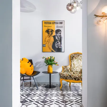 Tromostovje アパート リュブリャナ