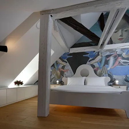 Tromostovje アパート *