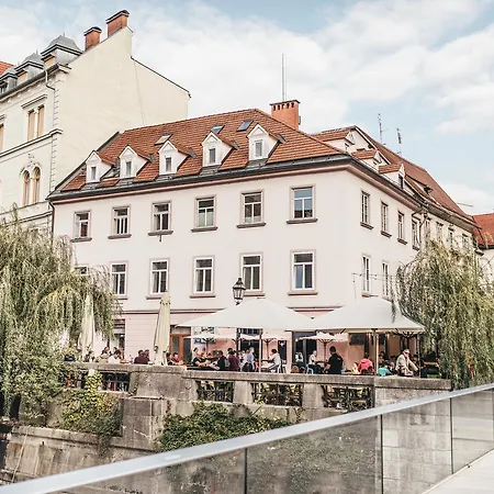 アパート Tromostovje