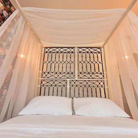 アパート Tromostovje リュブリャナ